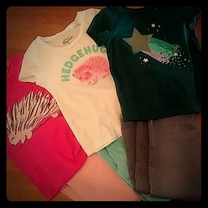 Short sleeve graphic tees w/ jean jeggings